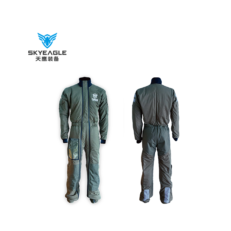 Winter coat for skydiving